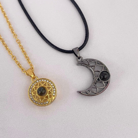 Collar Sol y Luna Proyección 100 Idiomas Plated & Gold